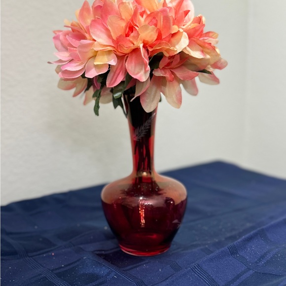 Cranberry vase with peach colored dahlias. - Picture 4 of 5